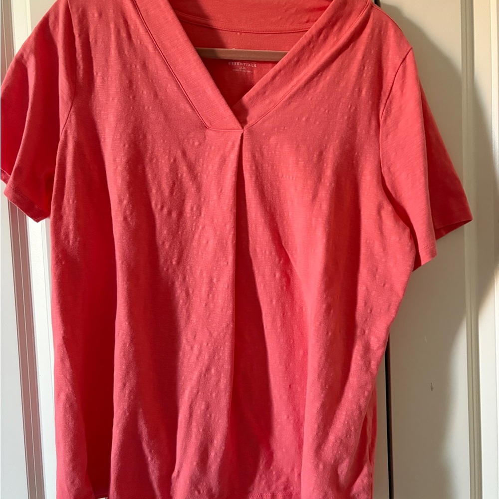 Denim & Co Coral Short Sleeve V-Neck Top
XL